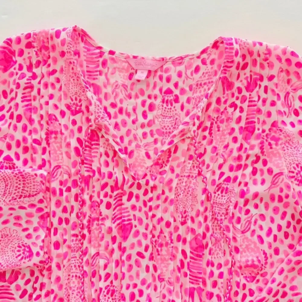 Lilly Pulitzer Marilina Tunic Top Size Medium Neon Raz Pink Blue Fish Print - Picture 3 of 7